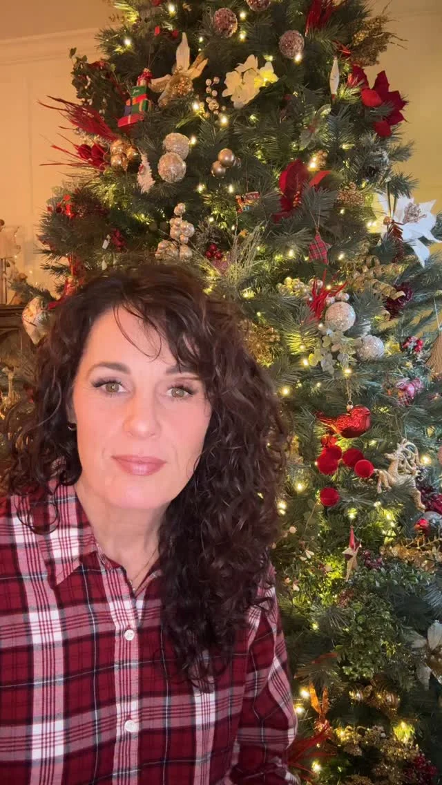 SHARON MY IDEAS 

Three Thumbprint Options!! 
WHITE CHOCOLATE RASPBERRY
PECAN 🐢
PEANUT BUTTER 🥜AND JELLY

All three are so good!  Recipes available at Sharonmyideas.com or at the link in my bio! 

#holidaybaking #whitechocolate #whitechocolateraspberry #pecan #pecanturtle #turtle🐢 #thumbprintcookies #peanutbuttercookies #peanutbutterandjelly #peanutbutterandjellycookies